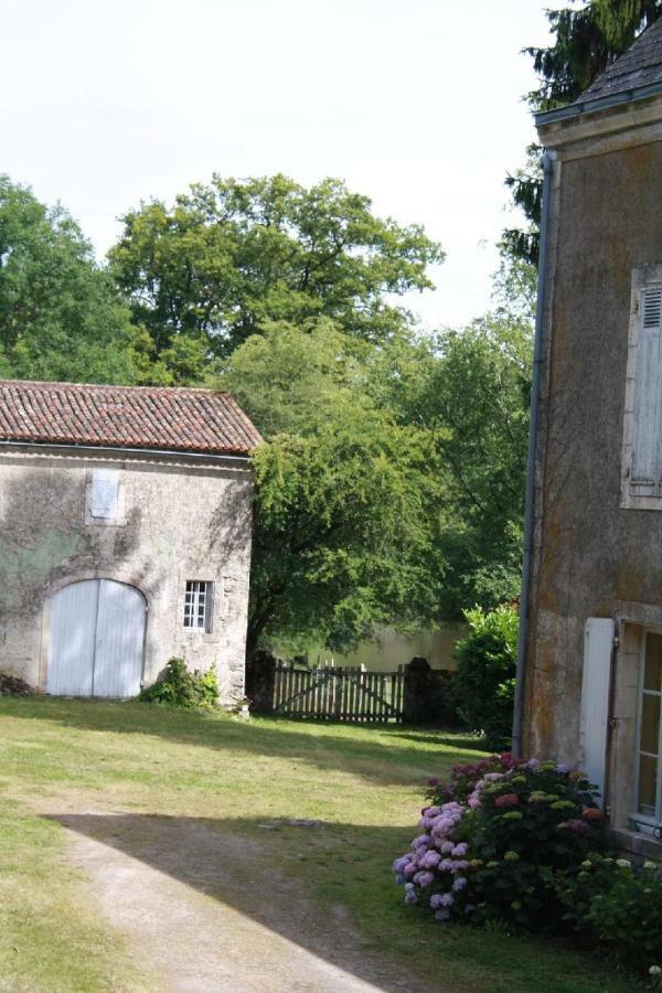 Fenioux  Domaine De La Borliereヴィラ エクステリア 写真